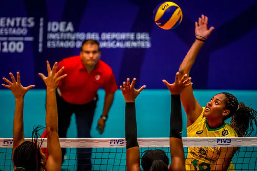 Vôlei Sub-20: Brasil estreia com vitória sobre a República Dominicana