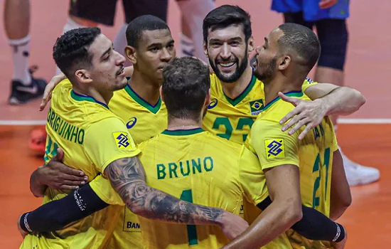 Seleção brasileira celebra evolução em vitória sobre a Sérvia e agora desafia Irã