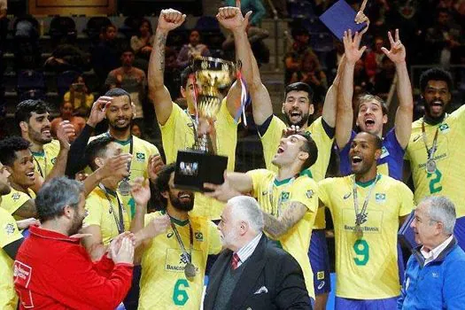 Seleção masculina de vôlei é convocada para Sul-Americano