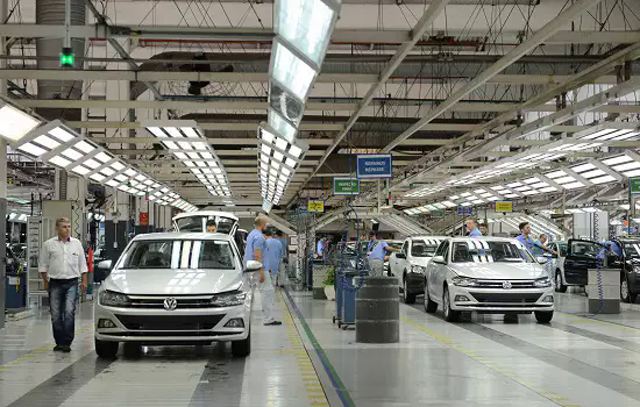 Férias coletivas da Volkswagen em São Bernardo revelam desafios da indústria automotiva