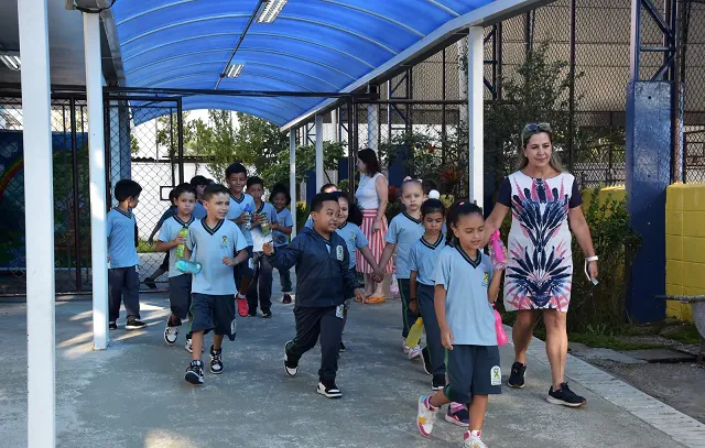 Escolas municipais de Santo André recebem mais de 43 mil alunos na volta às aulas