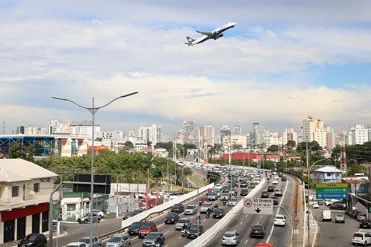 Demanda por voos domésticos tem queda de 2,5% no Brasil em maio