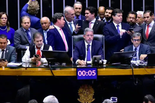 Em votação histórica, Câmara aprova primeiro passo da Reforma Tributária