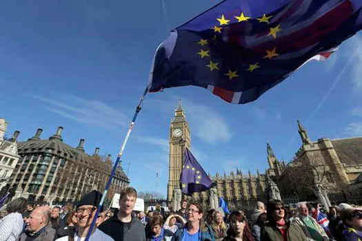 Eleição provoca rearranjo de forças em países da UE