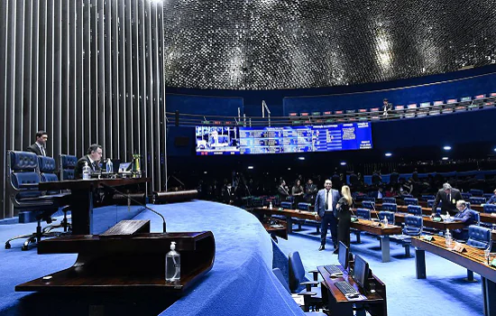 Congresso promulga piso salarial de agentes comunitários de saúde