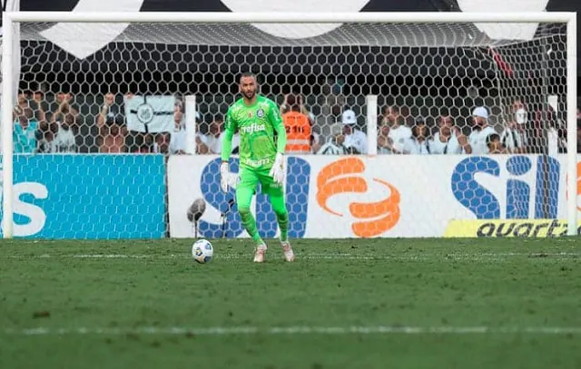 Weverton não foi vazado em metade dos jogos que fez pelo Palmeiras