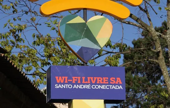 Santo André lança nova fase de programa para disponibilizar internet sem fio