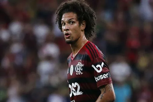 Arão prevê conquista do Flamengo sobre o Palmeiras: “Acho que ganhamos de 2 a 0”