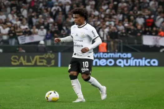 Willian diz que não pretende voltar ao futebol brasileiro após ameaças: ‘Nunca mais’