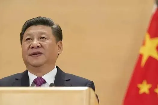 China: repressão sob Xi Jinping faz pedidos de asilo no exterior aumentarem 400%