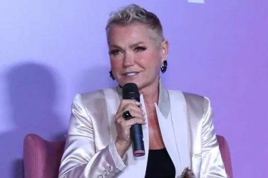 Xuxa fala sobre reencontro com pai no palco ‘Me senti a pessoa mais invadida’