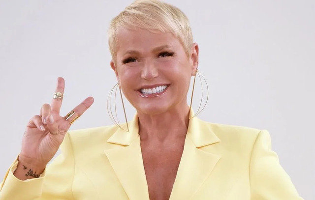 Xuxa revela como fez cirurgia plástica no nariz