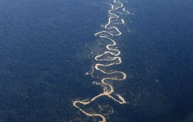 Espaço aéreo na Terra Indígena Yanomami será fechado hoje_x000D_