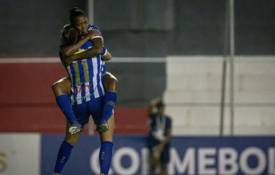 Libertadores Feminina: Avaí/Kindermann goleia por 4 a 0 Yaracuyanos em estreia