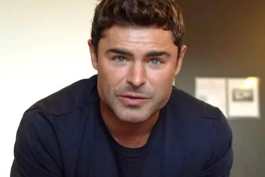 Zac Efron diz que acidente doméstico provocou mudanças no rosto dele