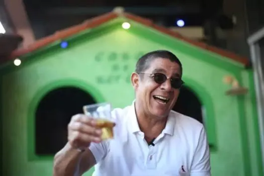 ‘É bom, mas cansa. quero viver mais’, diz Zeca Pagodinho