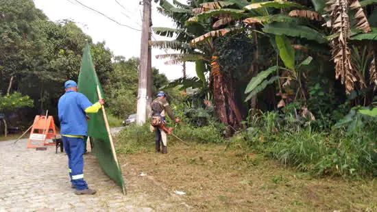 Ribeirão Pires conclui serviços de zeladoria na rua Pedro Rípoli