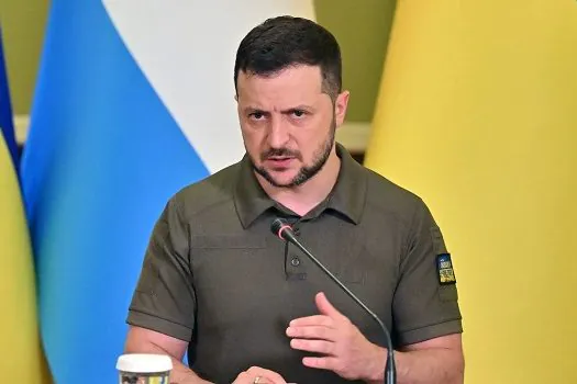 Zelensky critica neutralidade de Bolsonaro diante da guerra na Ucrânia