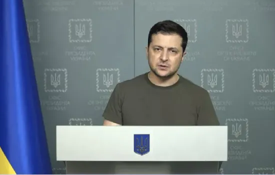 Zelensky apela a Japão para que aplique mais sanções à Rússia