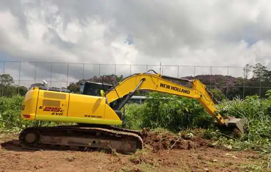 Ribeirão Pires continua com força tarefa para limpeza de rios e córregos