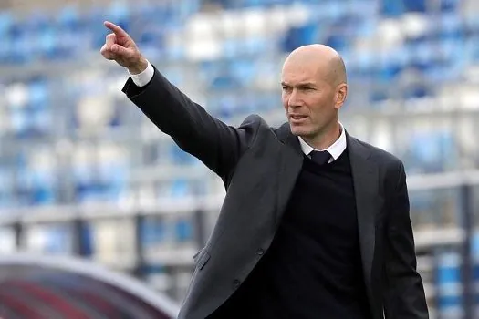 Macron pede Zidane como técnico do PSG: “Quero ele aqui para promover a França”