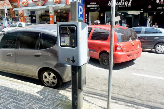 Dra. Ana Veterinária pede isenção da Zona Azul